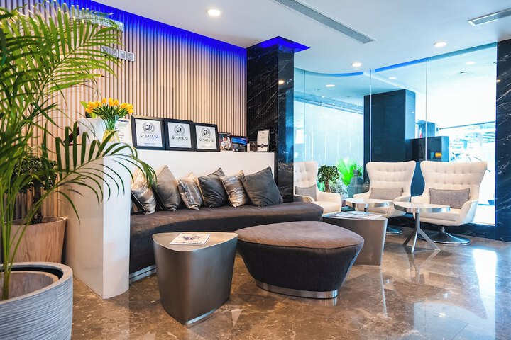 Hotel Lobby