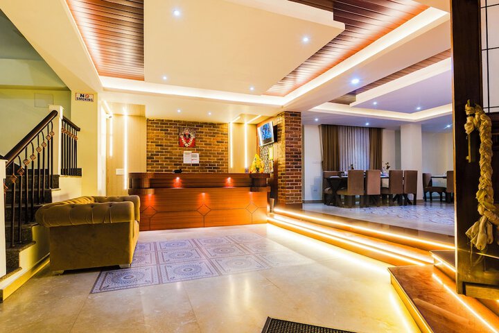 Hotel Interior 12 of 110