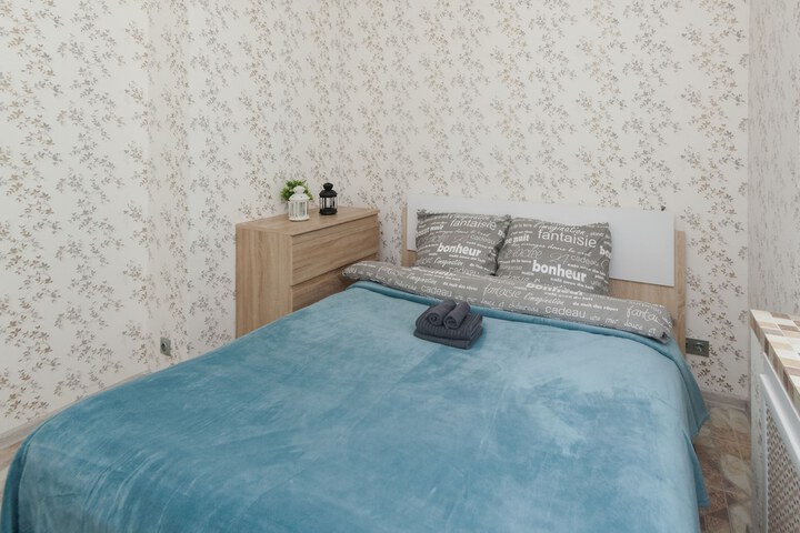 Room 19 of 42