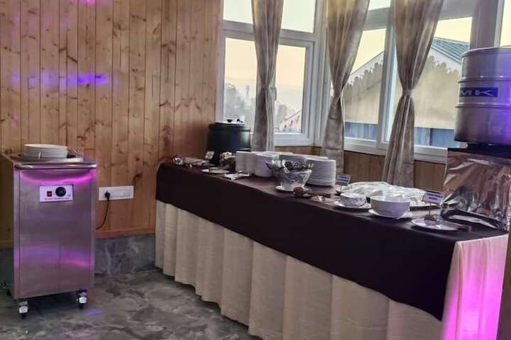 Breakfast/Coffee Service 48 of 50