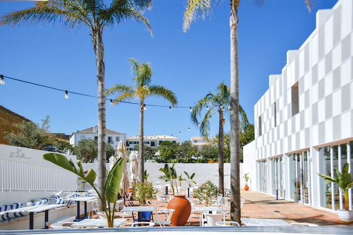 Terrace/Patio 58 of 60