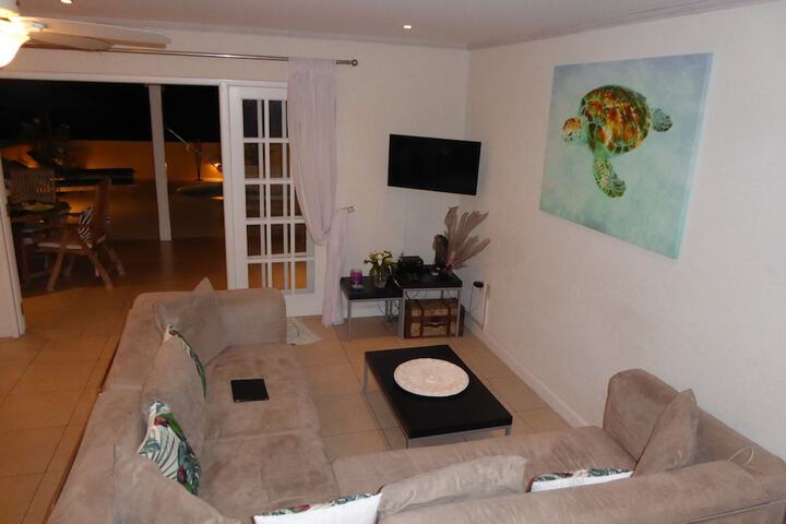 Room 10 of 19