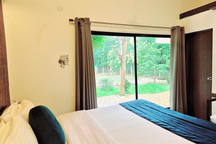 Room 14 of 49