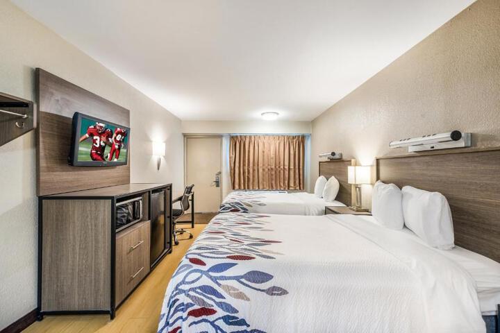 Deluxe 2 Double Beds (7 of 7)