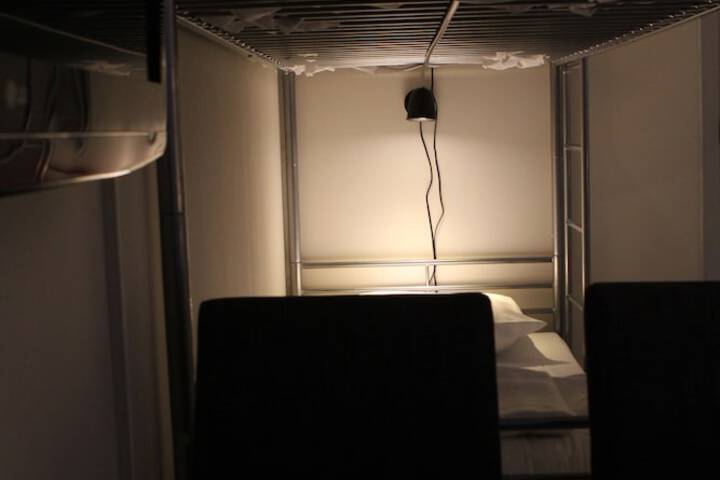 Room 39 of 82