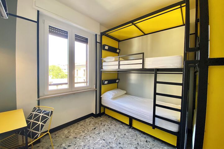 Room 18 of 62