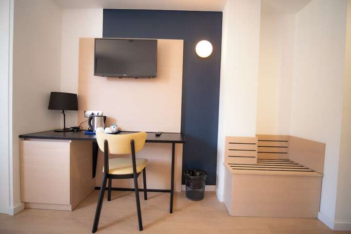Room 31 of 118