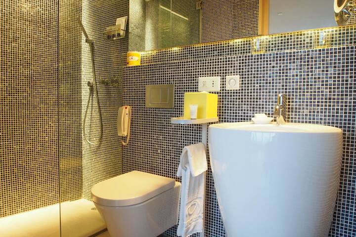 Bath Photo