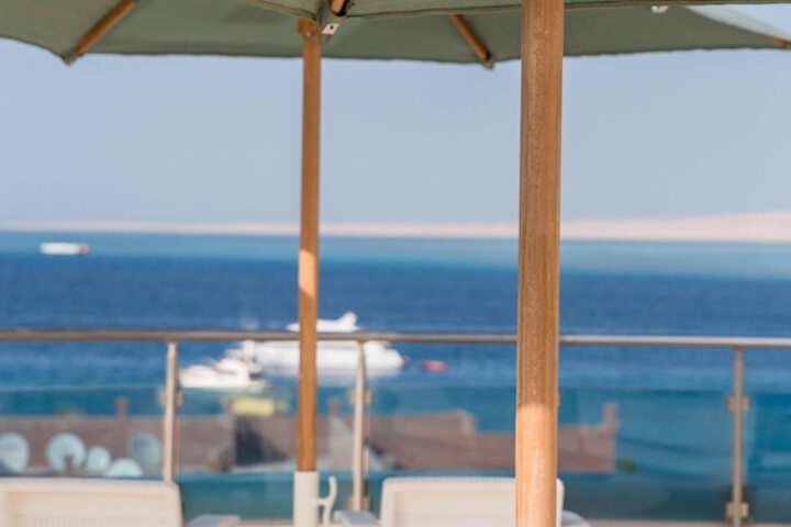 Sundeck 287 of 307