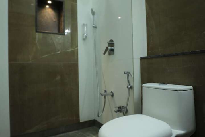 Room 21 of 26