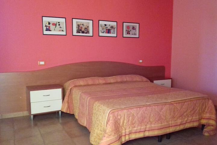 Room 6 of 41