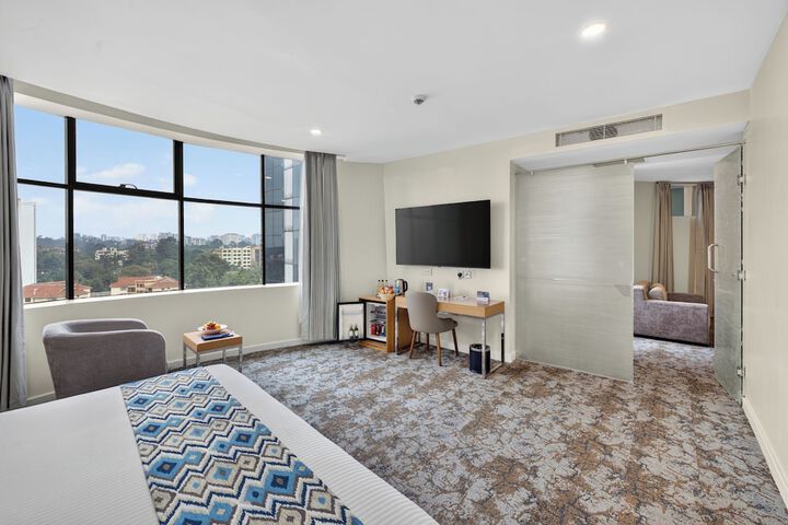 Room 32 of 149