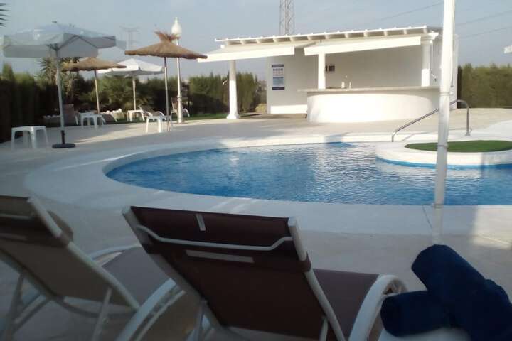 Pool 17 of 37