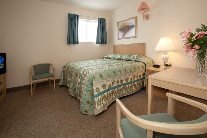 Room 13 of 40
