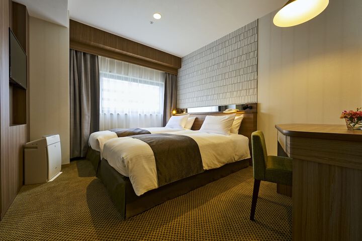 Room 5 of 53