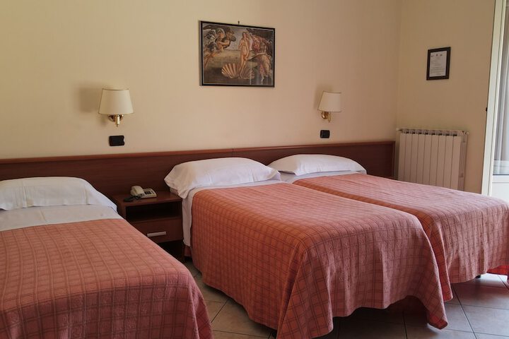 Room 7 of 43