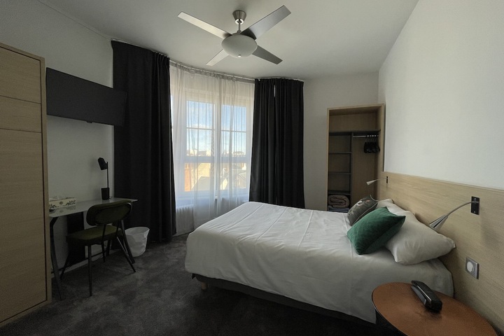 Room 12 of 55