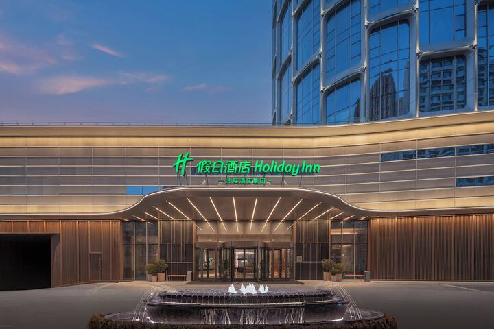 Hotel 78 of 82