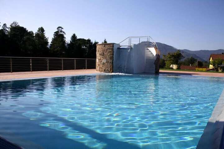Pool 97 of 161