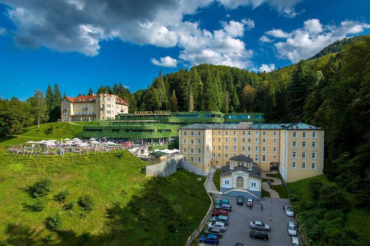 Hotel 64 of 68