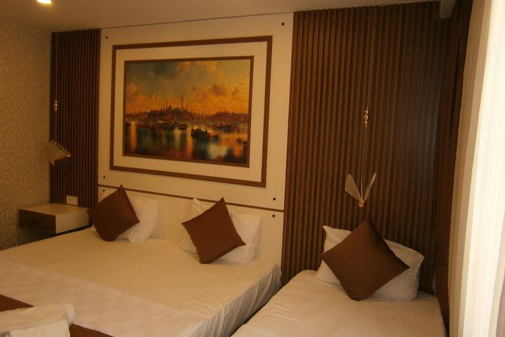 Room 21 of 51