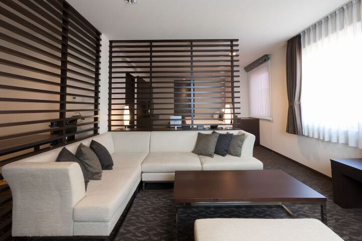 Room 20 of 83