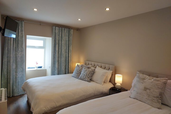 Room 11 of 21