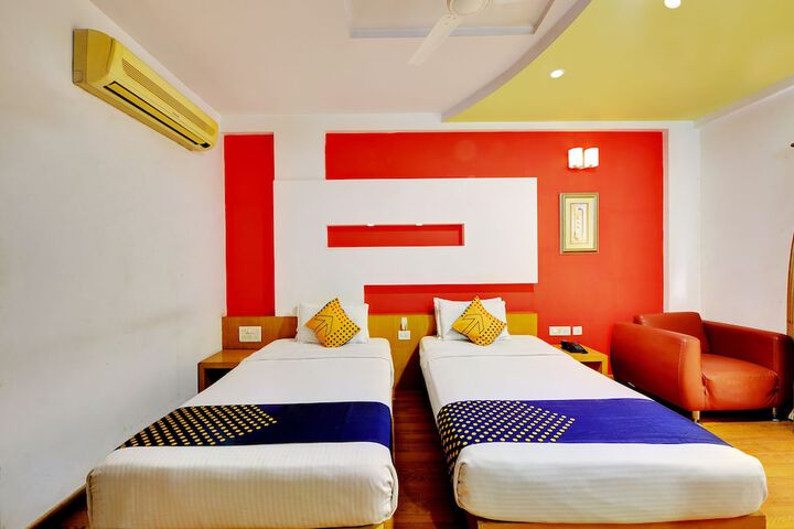Room 9 of 21