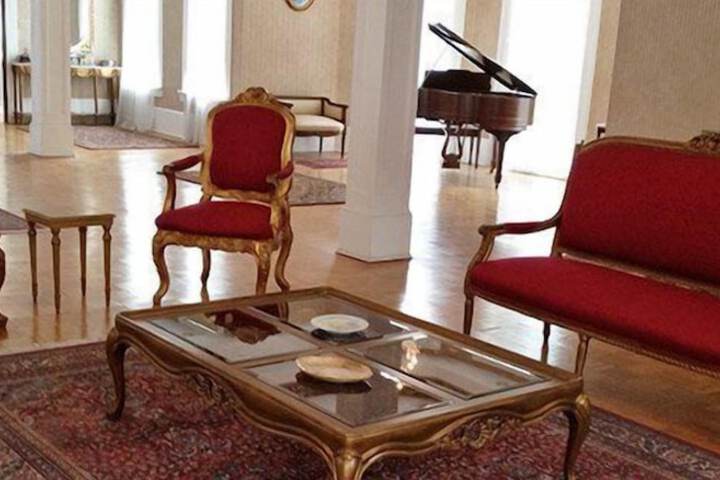 Hotel Interior 4 of 35