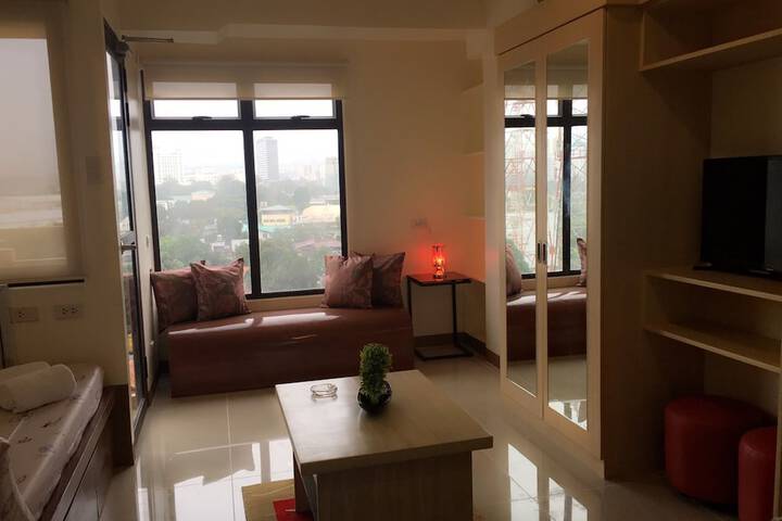 Room 5 of 11