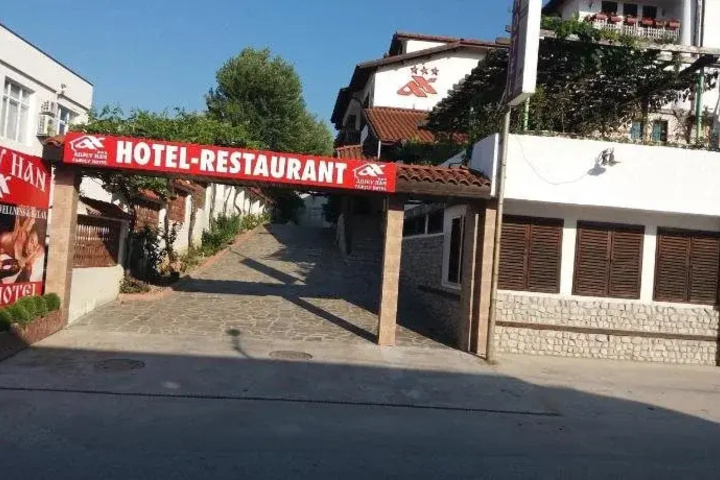 FAMILY HOTEL ADJEV HAN