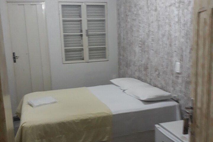 Room 43 of 98