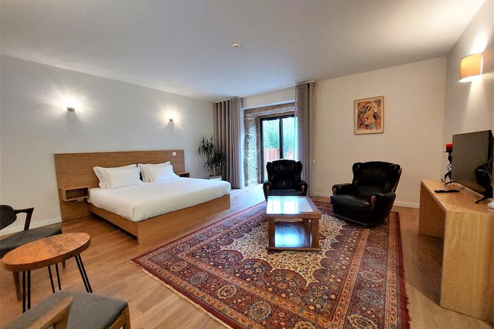 Room 16 of 53