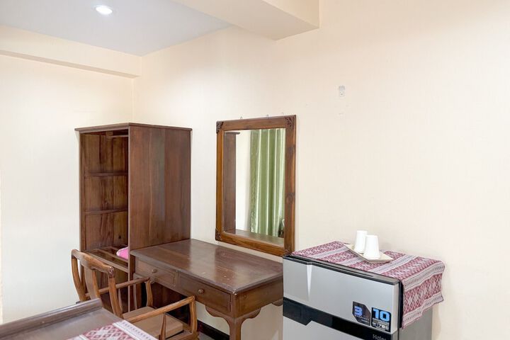 Room 32 of 86