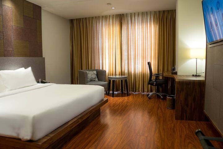 Room 44 of 89