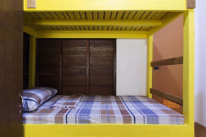 Room 15 of 124