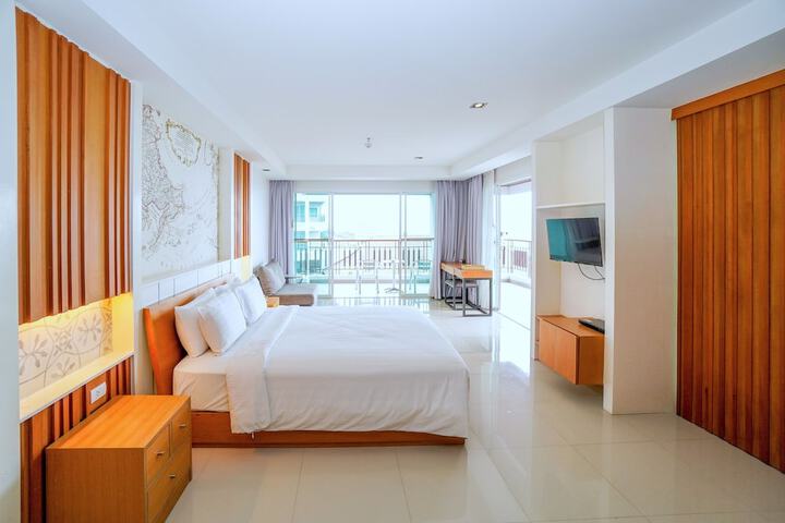 Room 60 of 165