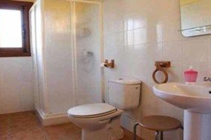 Room 2 of 15