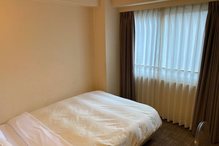 Room 15 of 54