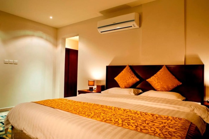 Room 30 of 45