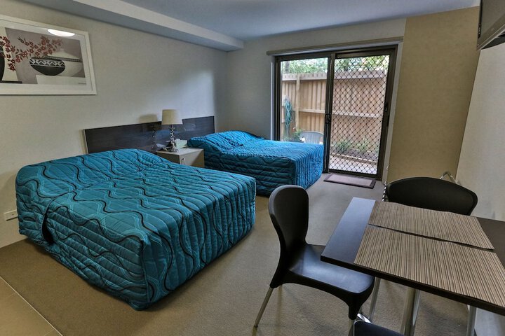 Room 6 of 30