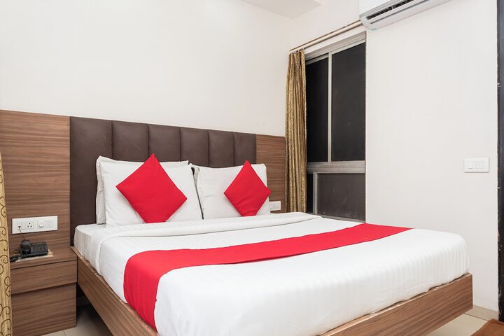 Room 42 of 90