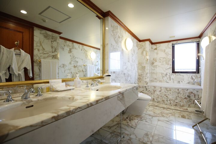 Bathroom Interior Photo