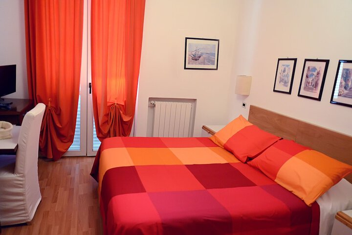 Room 10 of 63