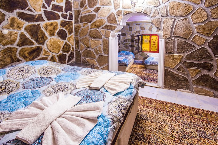Room 3 of 30