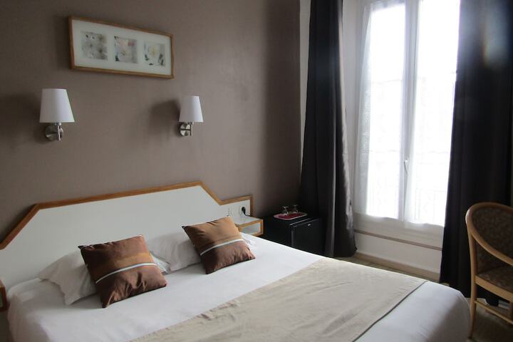 Room 18 of 43
