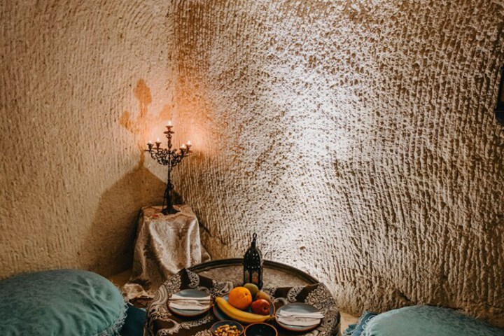 Room 28 of 61
