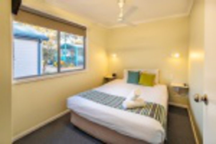 Room 413 of 792