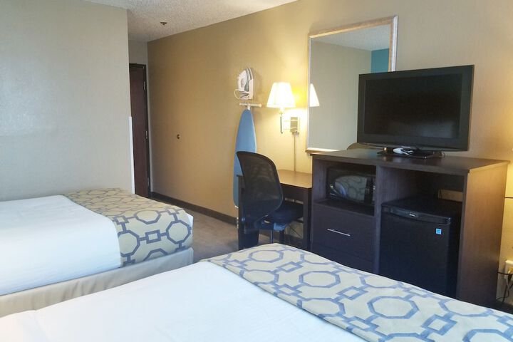 2 Double Beds (2 of 7)
