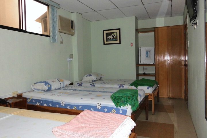 Room 20 of 135